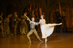Romeo-Juliette-Ballet-National-Tcheque-20032024-300-DPI-c-J-Berger_ORW-007