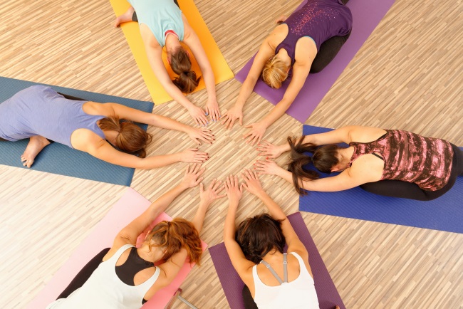 HEALTH IN BELGIUM Yoga classes indoors