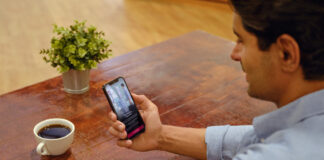 Top airline introduces new biometrics technology