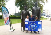 Rejoin the EU ramble heads for Brussels