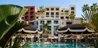 “Happiness sale” offers travellers major savings